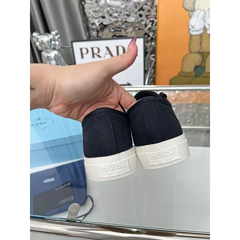 Prada Shoes for Womens Prada Sneakers #A64160