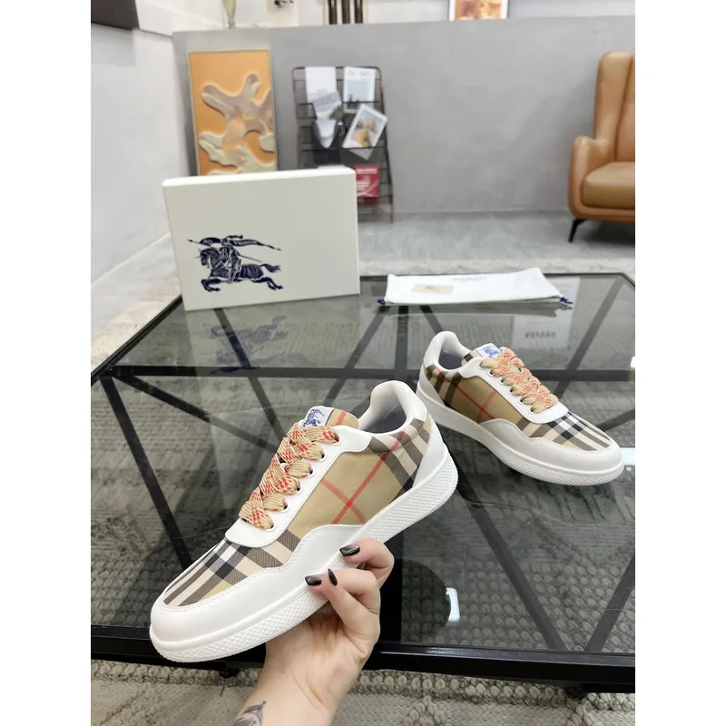 Burberry Shoes for Mens Sneakers #A52128