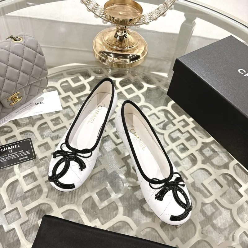 Chanel  Ballet Flats with Logo For Women #A54800