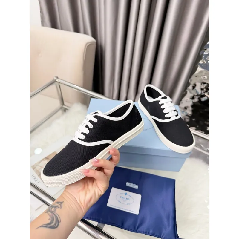 Prada Shoes for Womens Prada Sneakers #A64165