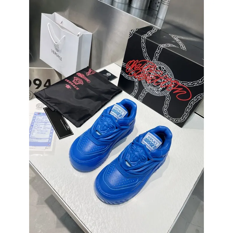 Versace shoes for men and women Versace Sneakers #999927788