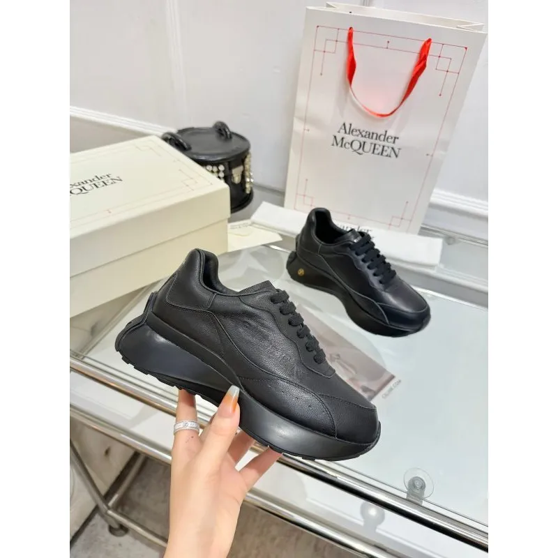 Alexander McQueen Shoes for Unisex McQueen Sneakers #A55841
