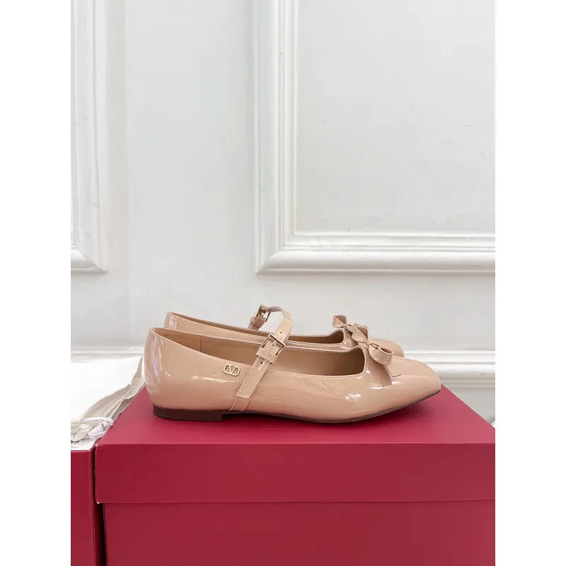 valentino Shoes for Women Garavani Roman Stud #A49725