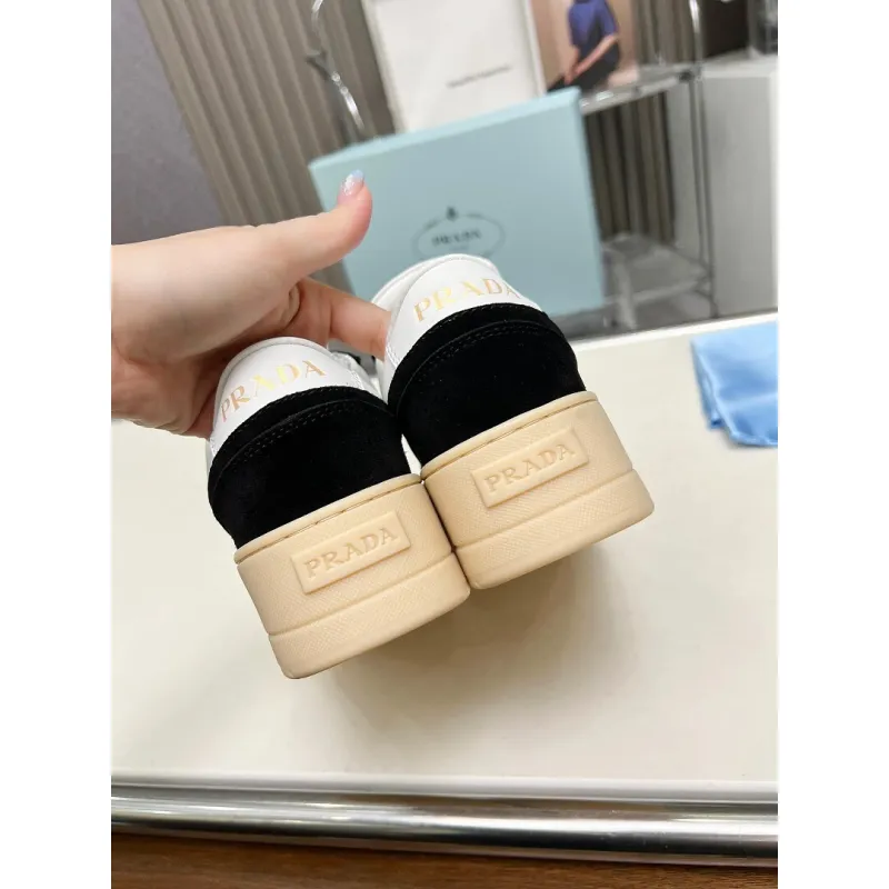 Prada Shoes for Womens Prada Sneakers #A64146