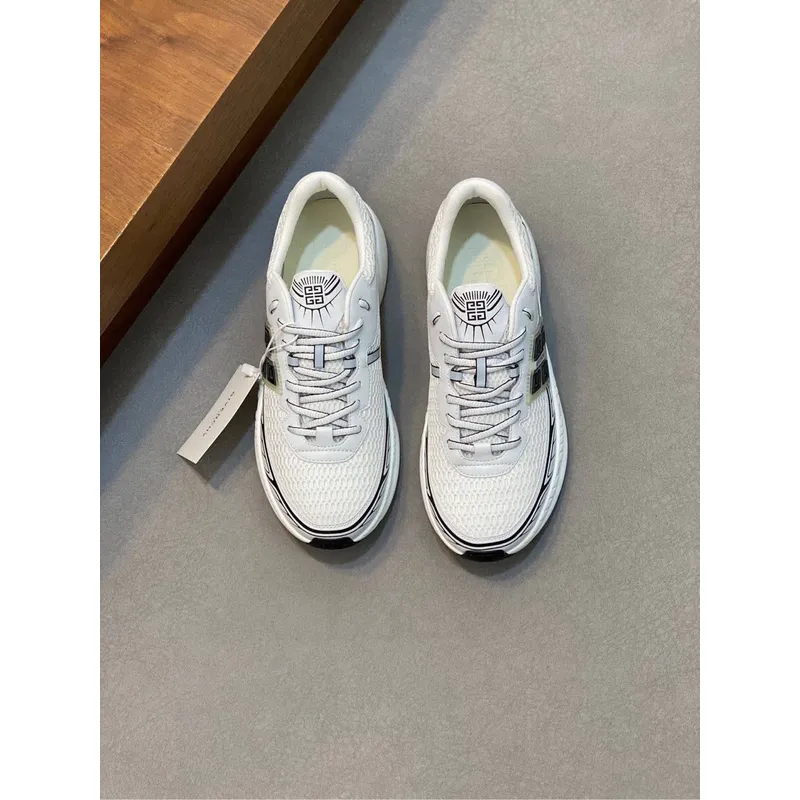 Givenchy Shoes for Mens Givenchy Sneakers #A52056