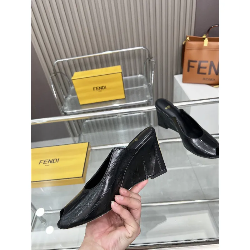 Fendi shoes for Fendi High-heeled shoes for women #A52456