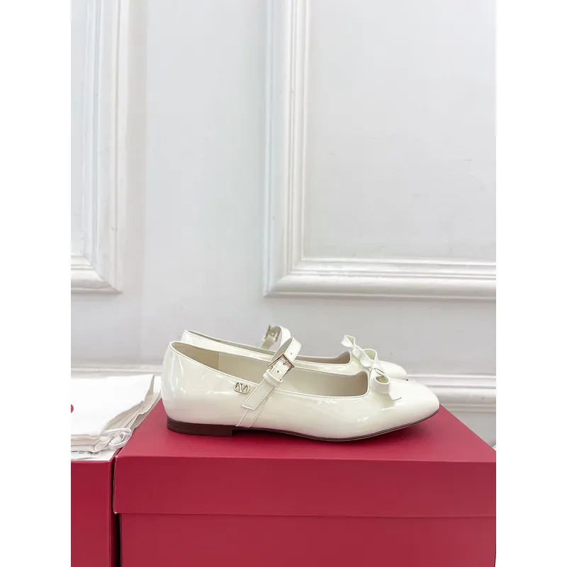 valentino Shoes for Women Garavani Roman Stud #A49725