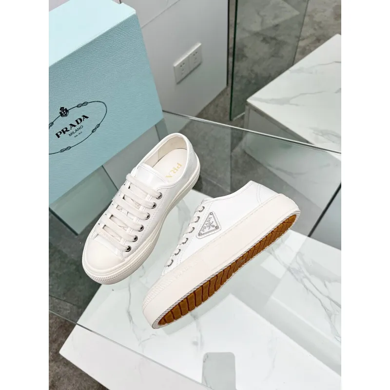 Prada Shoes for Womens Prada Sneakers #A64156