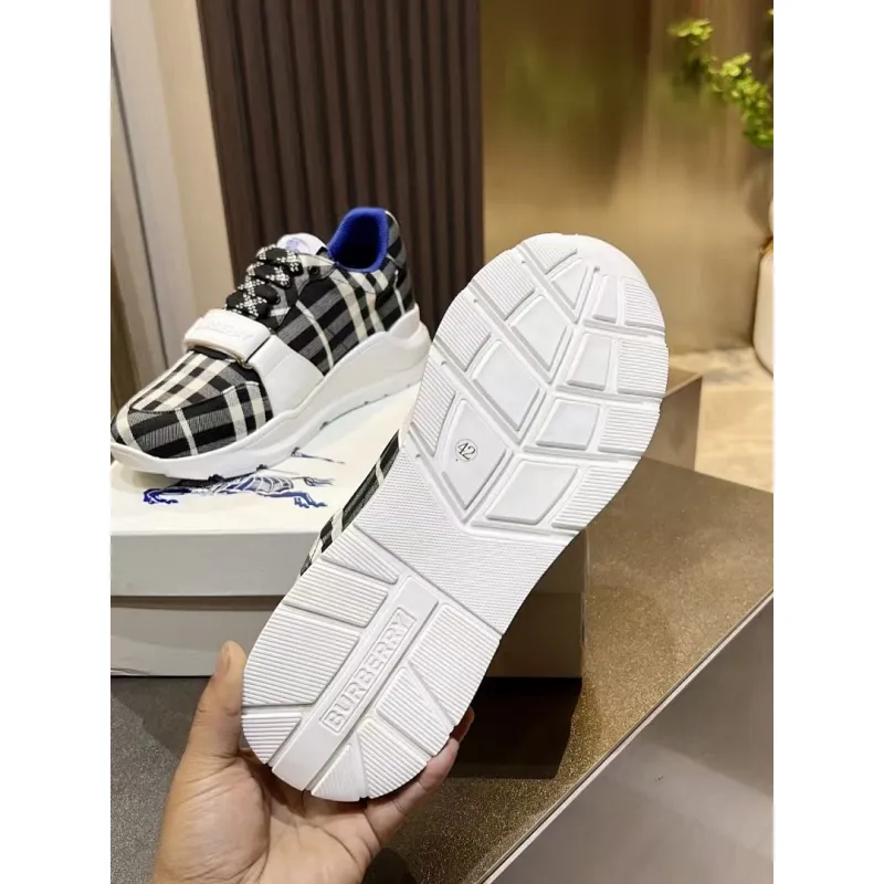 Burberry Shoes for Mens Sneakers #A59118