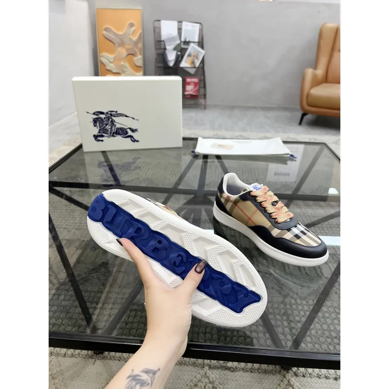 Burberry Shoes for Mens Sneakers #A52129