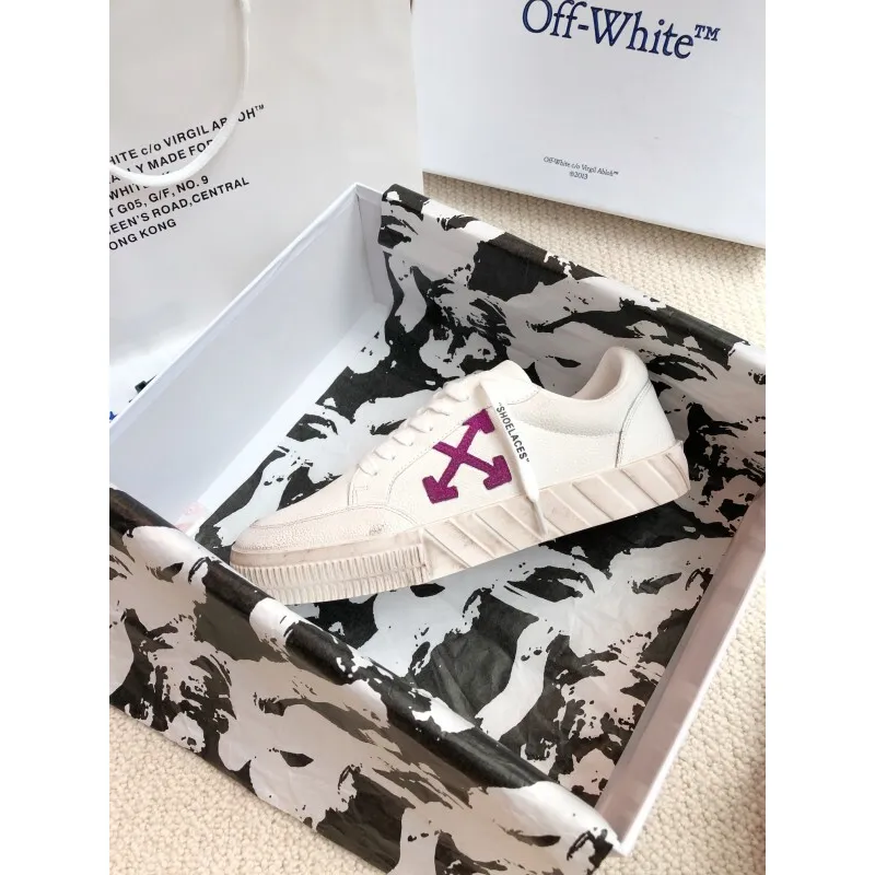 Off-White shoes for Mens Sneakers #A56039