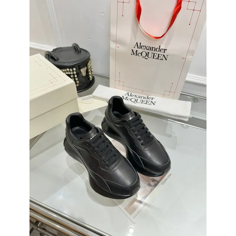 Alexander McQueen Shoes for Unisex McQueen Sneakers #A55841