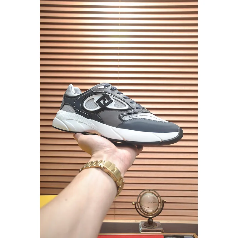 Fendi shoes for Mens Fendi Low-Top Sneakers Grey #A52994