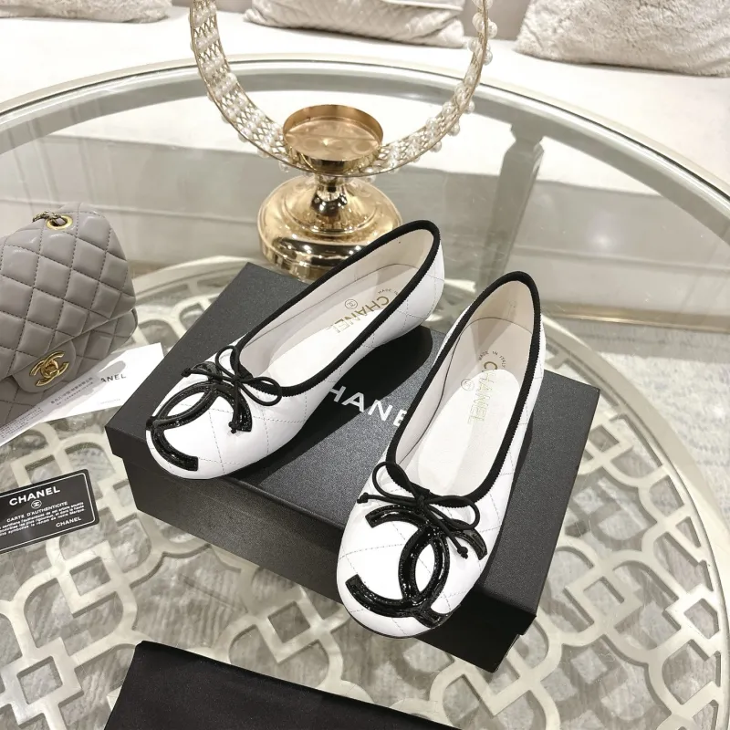 Chanel  Ballet Flats with Logo For Women #A54800