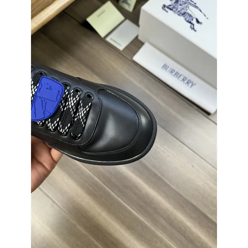 Burberry Shoes for Mens Sneakers #A59578