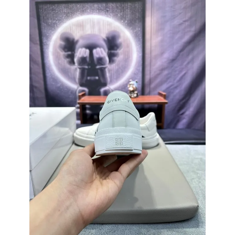 Givenchy Shoes for Mens Givenchy Sneakers #A35318