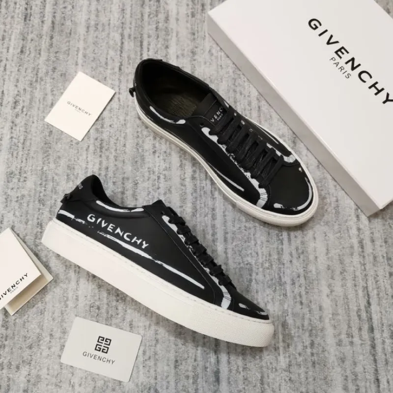 Givenchy Shoes Mens Givenchy Sneakers #9873492