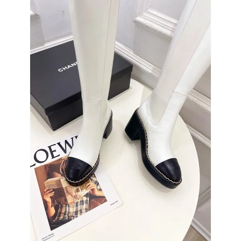 Chanel shoes for Women Chanel Boots #A56120