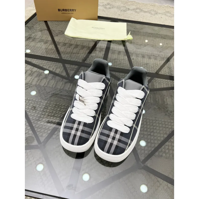 Burberry Shoes for Mens Sneakers #A52121