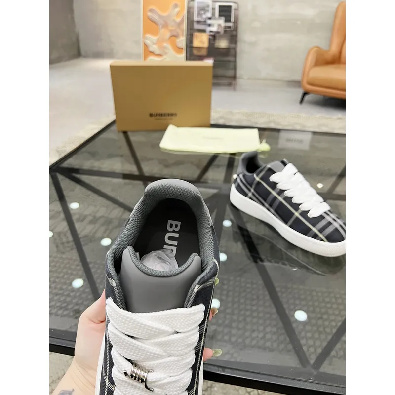 Burberry Shoes for Mens Sneakers #A52121