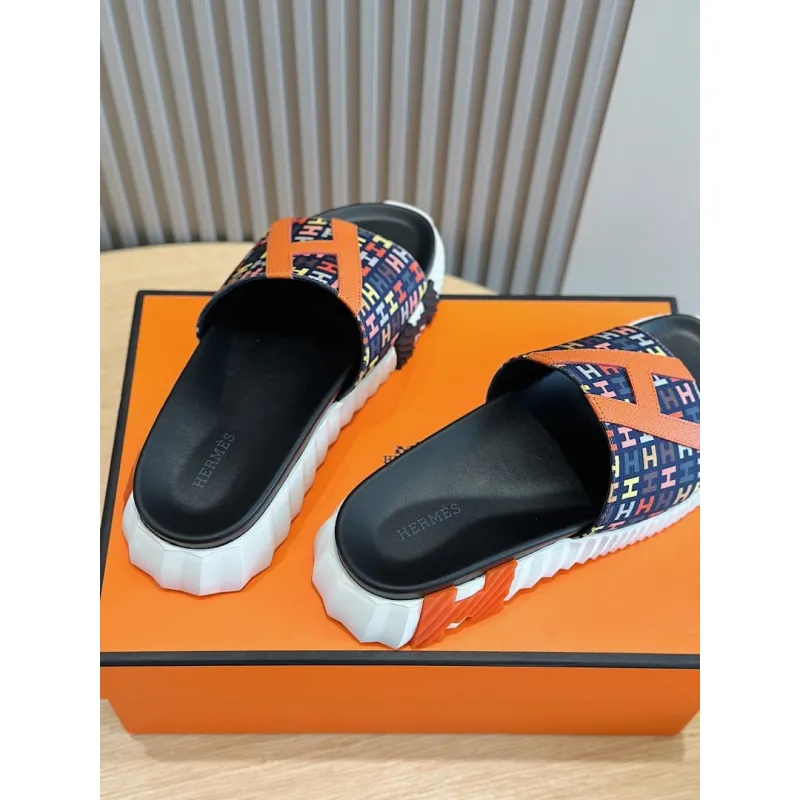 Hermes Slippers Shoes for Men #A63094