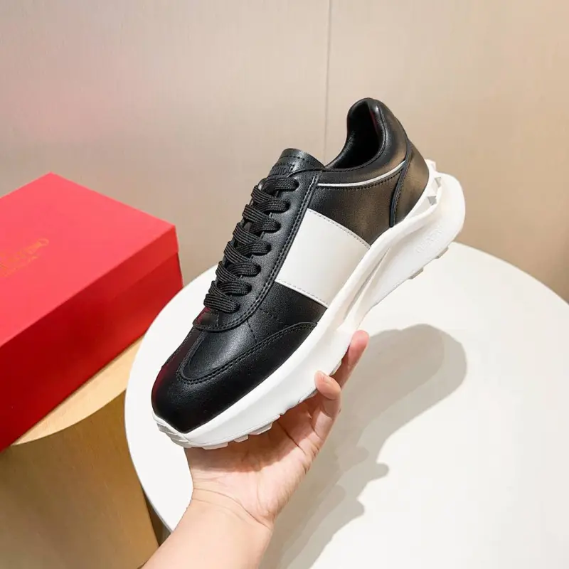 valentino Shoes for Mens valentino Sneakers #A59411 valentino Shoes for Mens valentino Sneakers #A59411