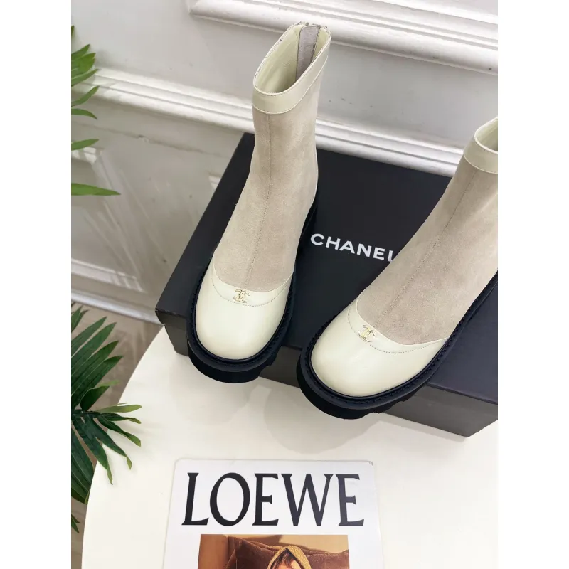 Chanel shoes for Women Chanel Boots #A56641