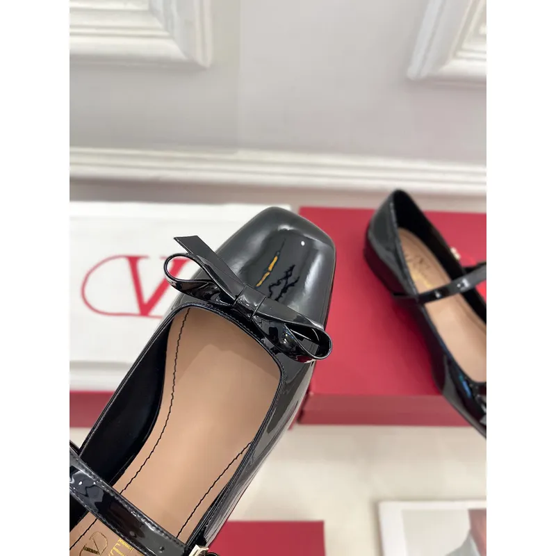 valentino Shoes for Women Garavani Roman Stud #A49725