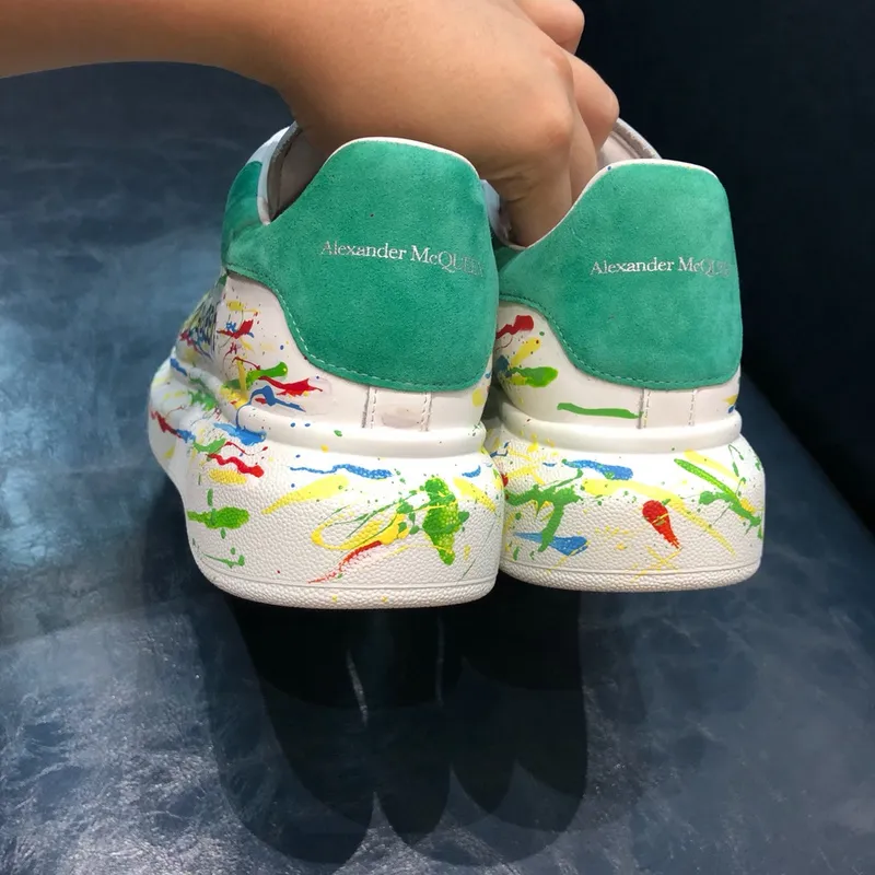 Alexander McQueen Shoes for Unisex McQueen Sneakers #A39745