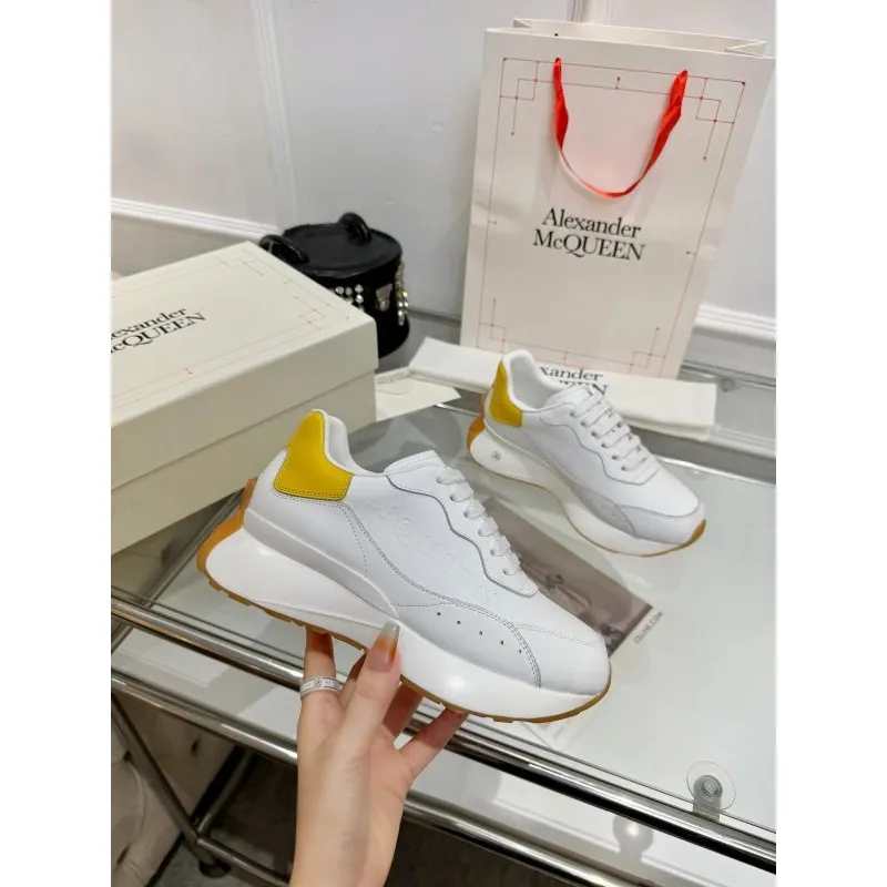 Alexander McQueen Shoes for Unisex McQueen Sneakers #A55838