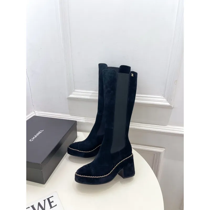 Chanel shoes for Women Chanel Boots #A56117