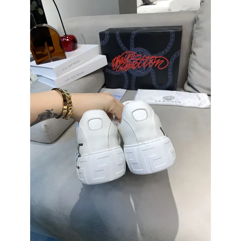 Versace shoes for men and women Versace Sneakers #99906227