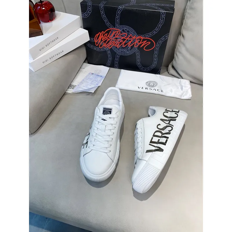 Versace shoes for men and women Versace Sneakers #99906227