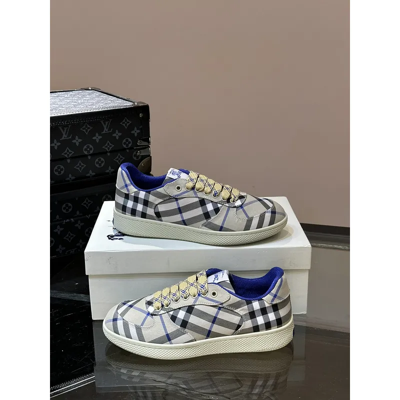 Burberry Shoes for Mens Sneakers #A52114