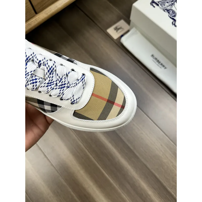 Burberry Shoes for Mens Sneakers #A52113