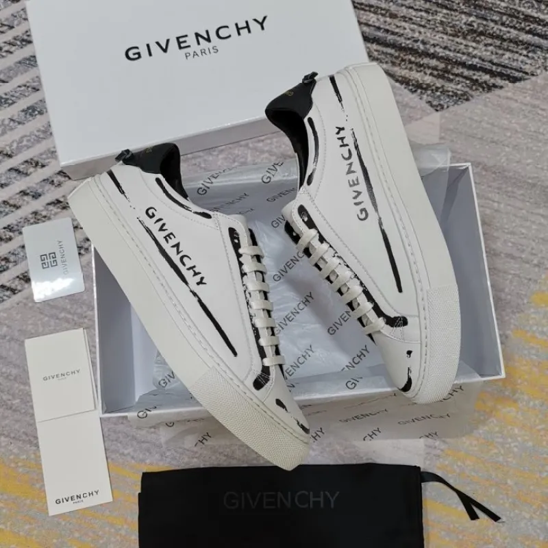 Givenchy Shoes Mens Givenchy Sneakers #9873492