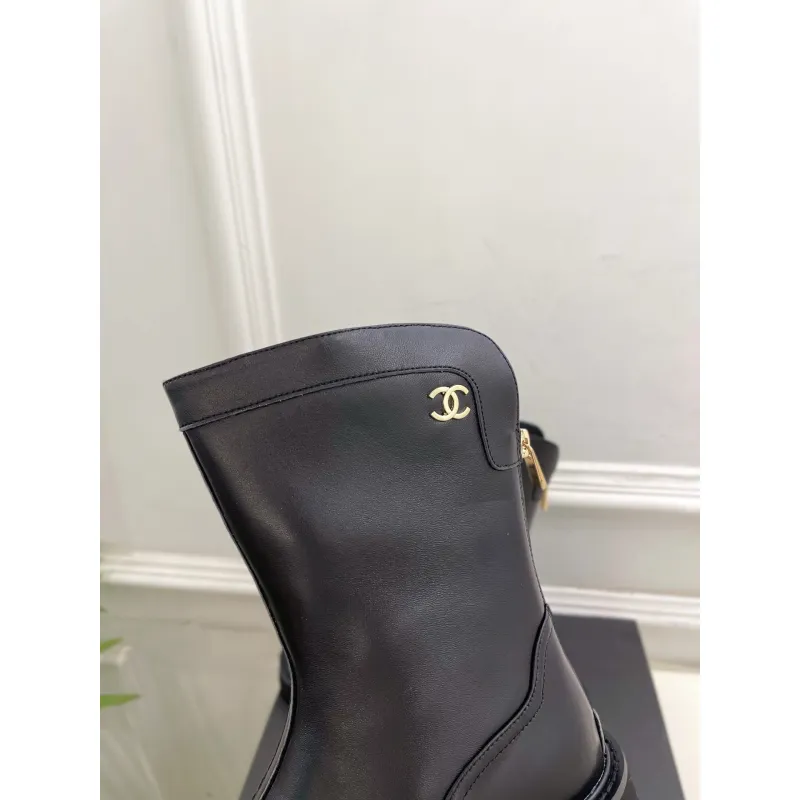 Chanel shoes for Women Chanel Boots #A56630