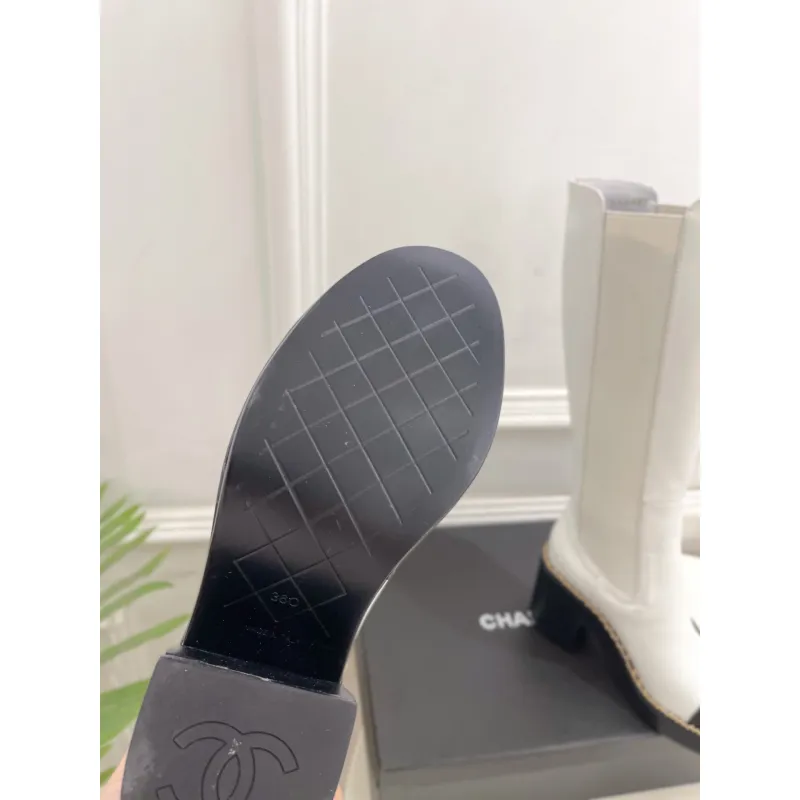 Chanel shoes for Women Chanel Boots #A56120
