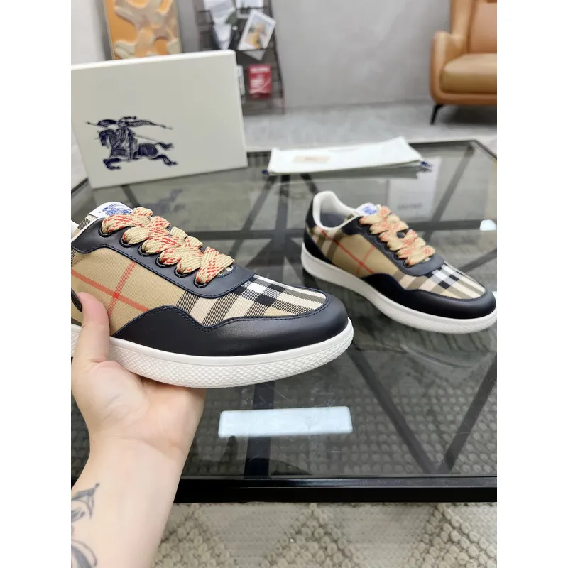 Burberry Shoes for Mens Sneakers #A52129