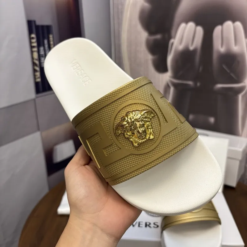 Versace shoes for Mens Versace Slippers #A63173