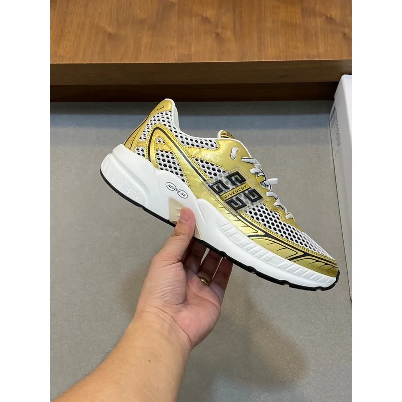 Givenchy Shoes for Mens Givenchy Sneakers #A52060