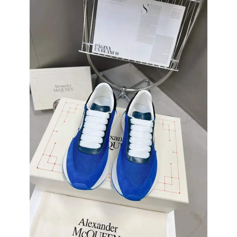 Alexander McQueen Sneakers Sprint Runner in Ocean/navy/black #A30717