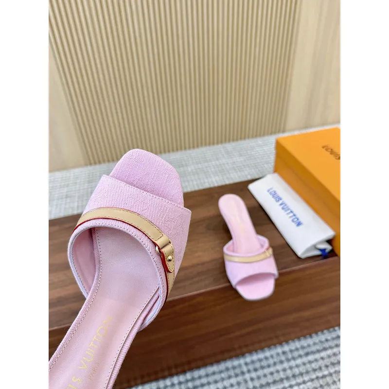 valentino Shoes for valentino Slippers for women #A50729 valentino Shoes for valentino Slippers for women #A50729