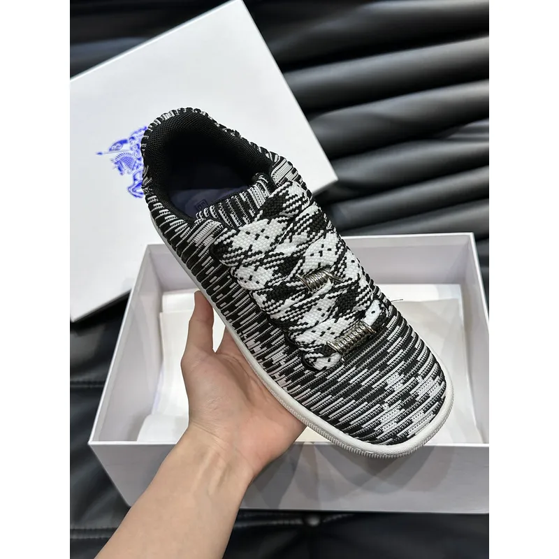 Burberry Shoes for Mens Sneakers #A52118