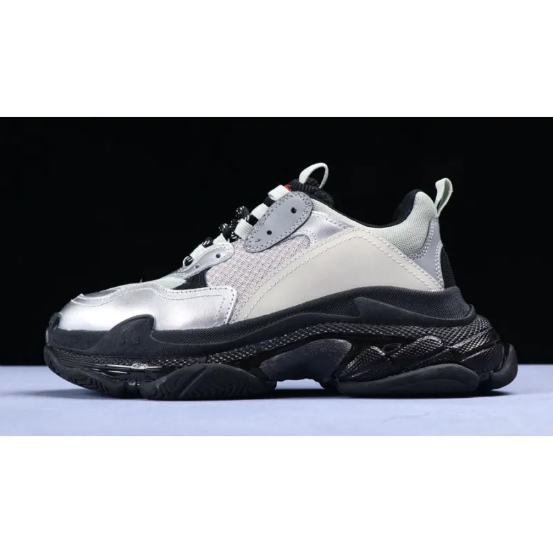 New Balenciaga 17FW Triple S Sneakers Mens Women Casual Shoes Triple S Clear Sole White Green Black Red Rainbow Sports Outdoor Dad Shoe #9875178