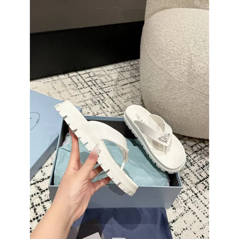 Prada Shoes for Womens Prada Slippers  Rubber Thong Sandals Black/White #A54181