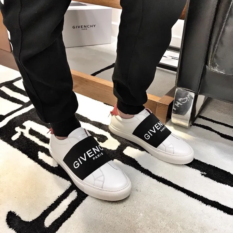Hot sale Mens and women Givenchy Original high quality Leather Sneakers TPU shoes sole #9120095
