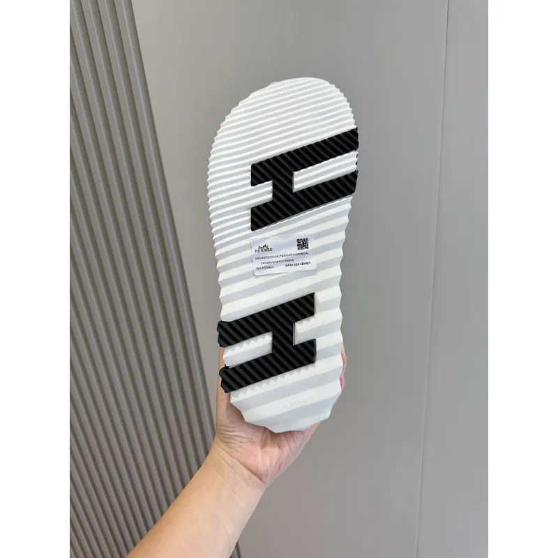 Hermes Slippers Shoes for Men #A63097
