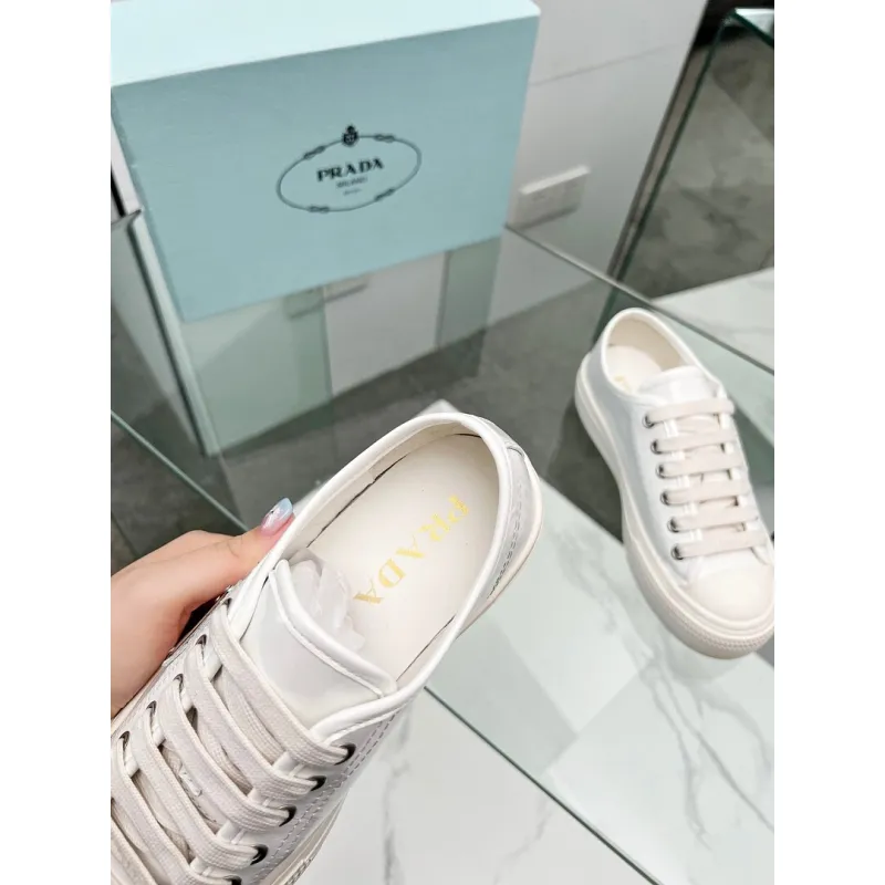 Prada Shoes for Womens Prada Sneakers #A64156