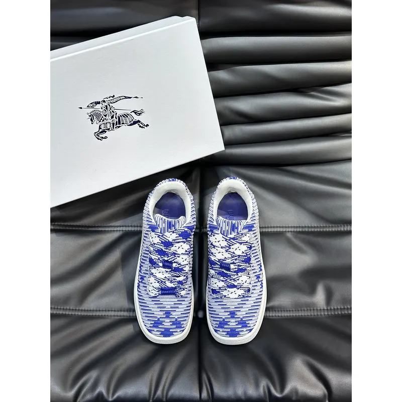 Burberry Shoes for Mens Sneakers #A52119